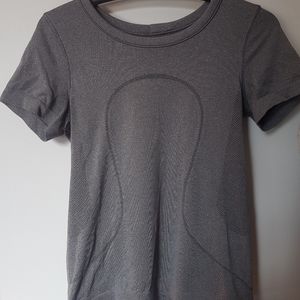 Swiftly Tech Short Sleeve 2.0